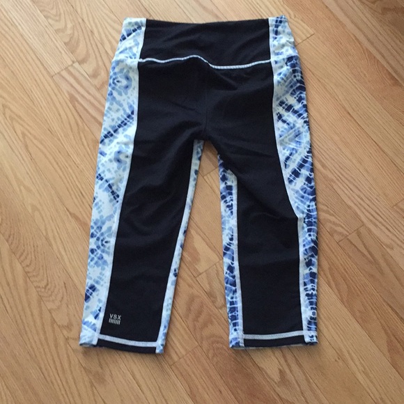 ☀️Knockout by Victoria's Secret Crop - Like new! - Picture 4 of 4